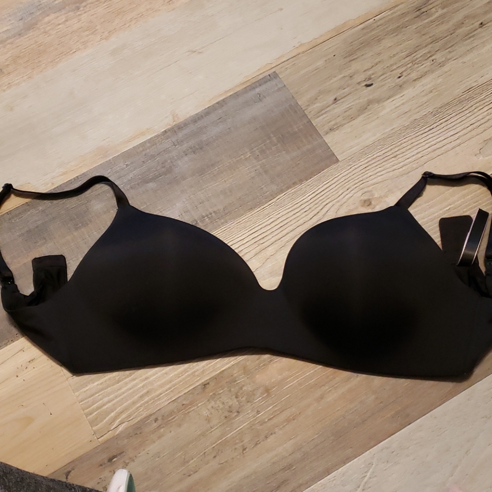 Victoria Secret Body bra